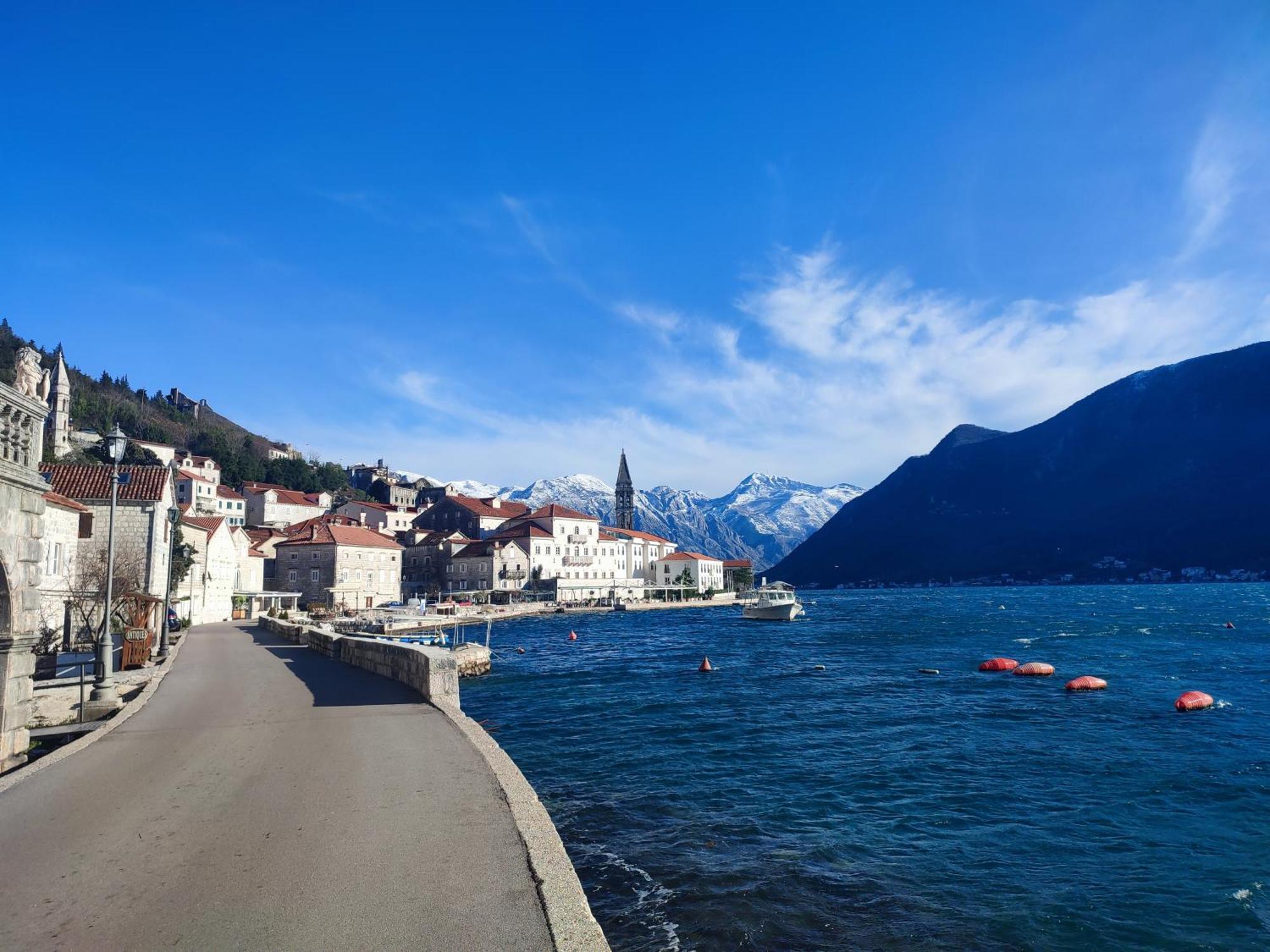 Guesthouse Zmukic Perast Bagian luar foto