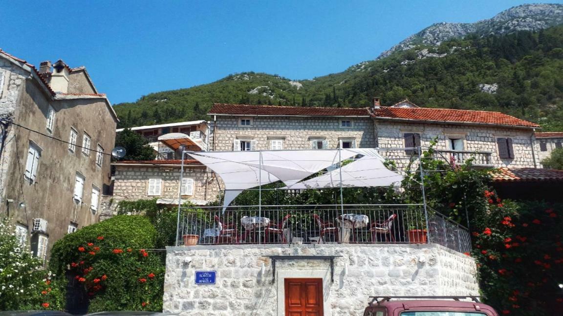 Guesthouse Zmukic Perast Bagian luar foto